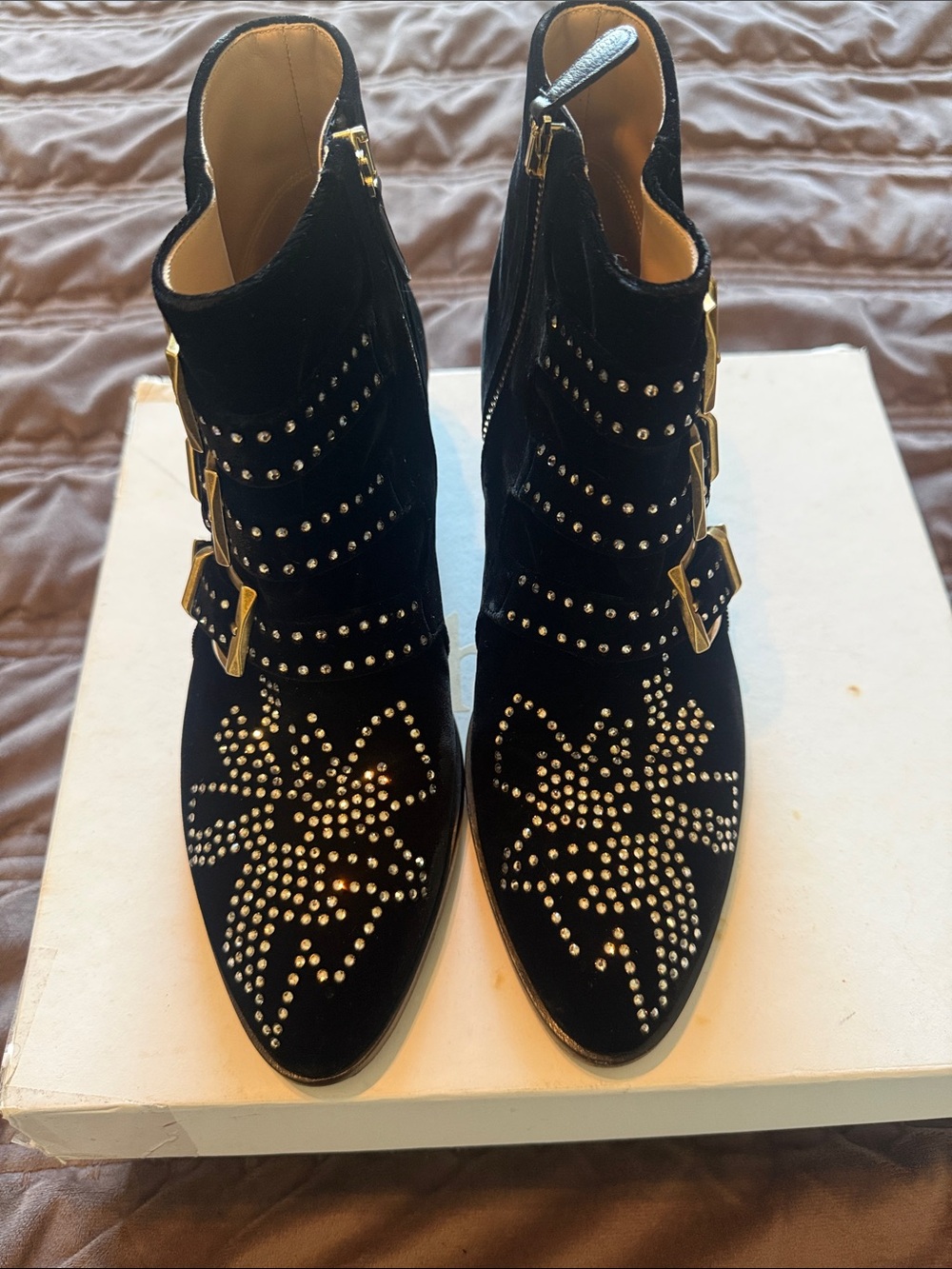 Authentic Chloe Suzanna Black Studded Suede Ankle Boots size 37.5 women’s 7.5 - Picture 3 of 16